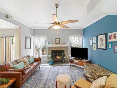 505 Oppenheimer Drive, Los Alamos, NM 87544