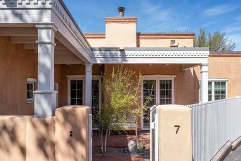 1150 Canyon Road, Santa Fe, NM 87501