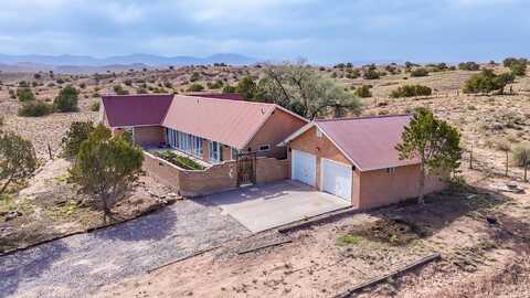 17 Vereda Romero, Santa Fe, NM 87506