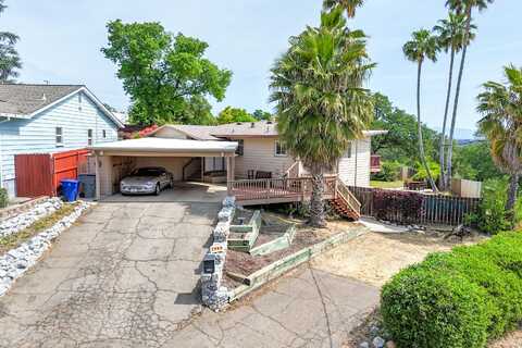 2365 Skyline Drive, Redding, CA 96001
