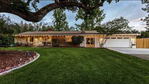 9839 Meadowlark Way, Palo Cedro, CA 96073