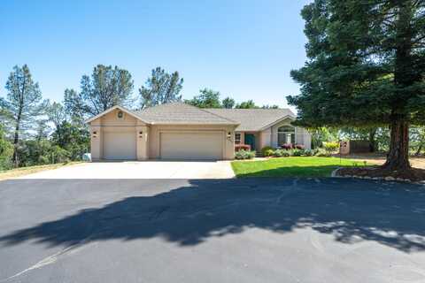 8051 Placer View Court, Redding, CA 96001