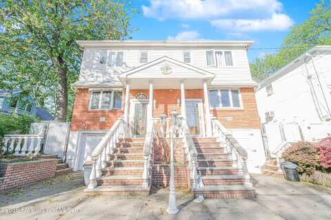 197 Bay Terrace, Staten Island, NY 10306
