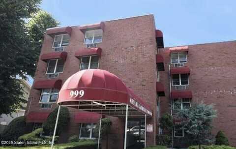 999 Forest Avenue, Staten Island, NY 10310