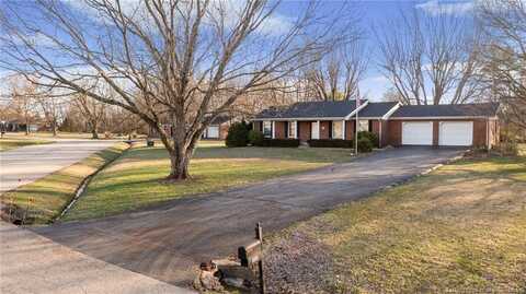 8205 Witten Drive, Charlestown, IN 47111