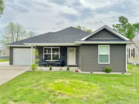 77 Oak Drive, Scottsburg, IN 47170