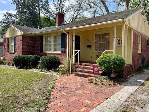 1662 Charon Rd, Jacksonville, FL 32205