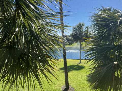 66 Village Del Lago Cir, Saint Augustine, FL 32080