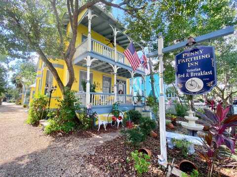 83 Cedar St, Saint Augustine, FL 32084