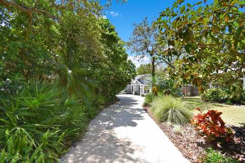 123 Whispering Oaks Cir, Saint Augustine, FL 32080
