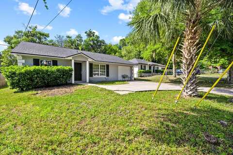 2005 Saint Johns Ave, Palatka, FL 32177