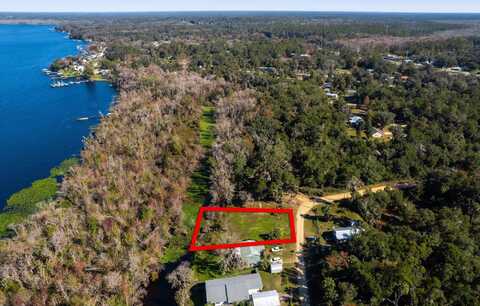 120 Ridgeline Avenue, Satsuma, FL 32189