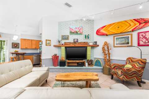 537 W Tropic Way, Saint Augustine, FL 32080