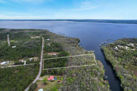 156 Pioneer Trl, Green Cove Springs, FL 32043
