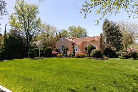 1403 Franklin Blvd, Linwood, NJ 08221