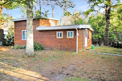 151 West Cotter Rd, Brasher Falls, NY 13613