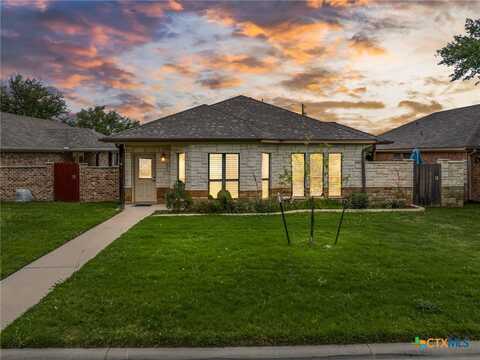 2205 Teton Avenue, Lampasas, TX 76550