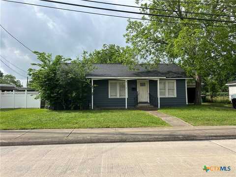 1905 Lone Tree Road, Victoria, TX 77901