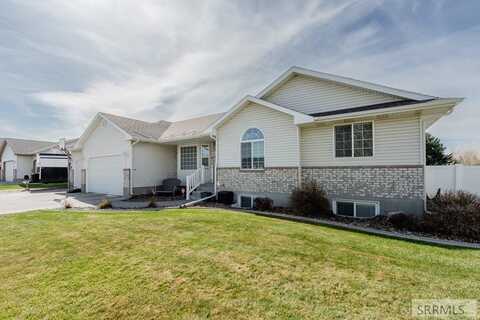 4308 E Birchwood Circle, Ammon, ID 83406