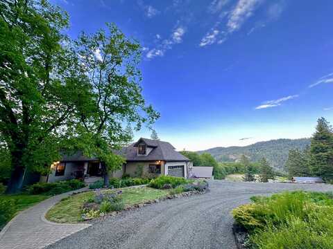 5631 Old Highway 99, Ashland, OR 97520