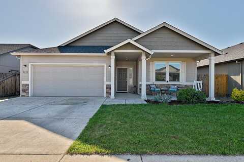 3255 Torrent Street, Medford, OR 97504