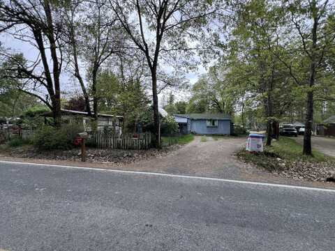 3172 Sand Creek Road, Grants Pass, OR 97527