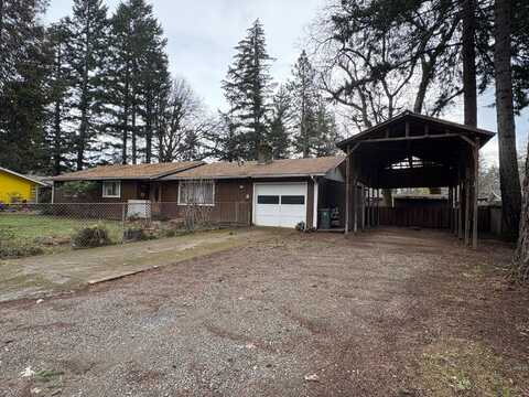 214 W Stevenson Street, Cave Junction, OR 97523