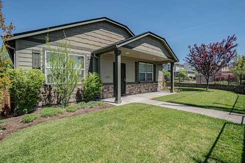 1491 Spring Street, Medford, OR 97504