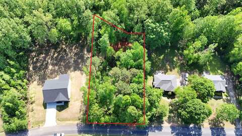 77 Carolina Oaks Drive, Chesnee, SC 29323