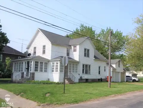 125 Hoyt, Owosso, MI 48867
