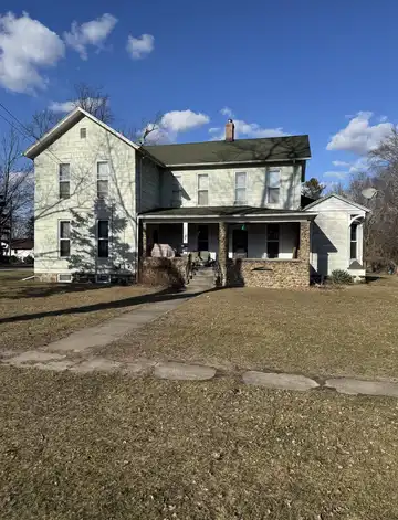 222 Brady, Chesaning, MI 48616