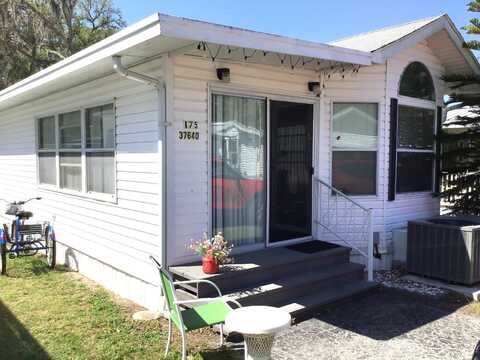 37647 Chancey Road, Zephyrhills, FL 33541