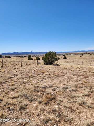 151 E Melody Drive, Paulden, AZ 86334