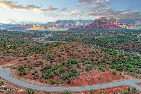 135 Hilltop Rd, Sedona, AZ 86336