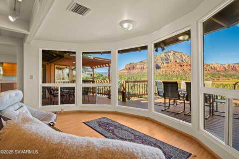 815 Kachina Drive, Sedona, AZ 86336