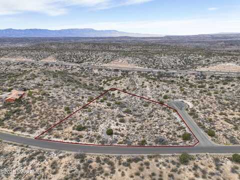 6745 N Canyon Rd, Rimrock, AZ 86335