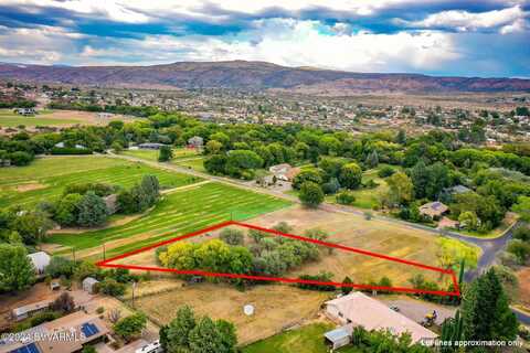 10883 E Pear Tree Drive, Cornville, AZ 86325