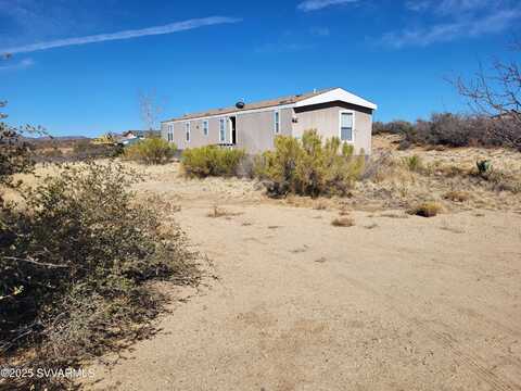 8330 S Mather Rd, Kirkland, AZ 86332