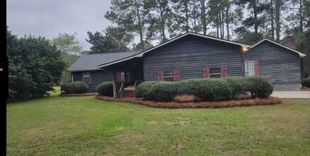 526 Tallokas Trail, Moultrie, GA 31788