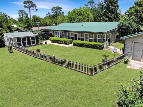 8225 Sealy Circle, Donalsonville, GA 39845