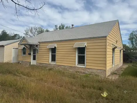 807 South Jefferson, Hugoton, KS 67951