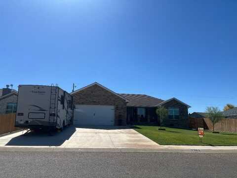 910 North Holly Drive, Liberal, KS 67901