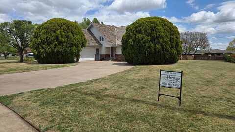 1105 North Prospect Avenue, Liberal, KS 67901