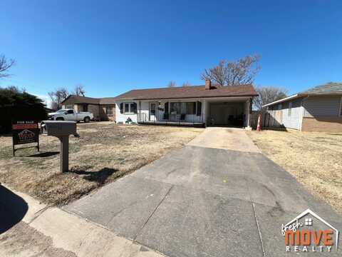606 North Calhoun Avenue, Liberal, KS 67901