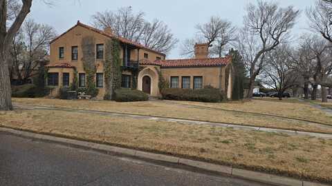 305 West 7th Street, Liberal, KS 67901