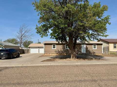 925 South Glenn Street, Ulysses, KS 67880