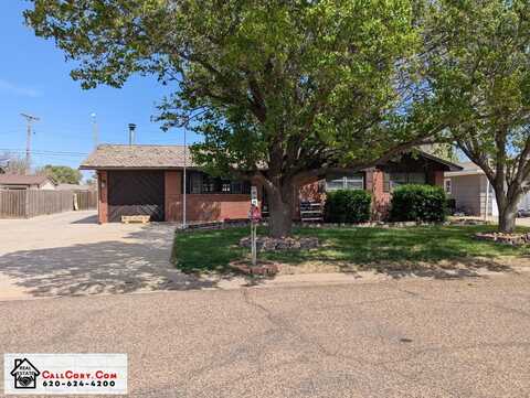 1221 North Calhoun Avenue, Liberal, KS 67901