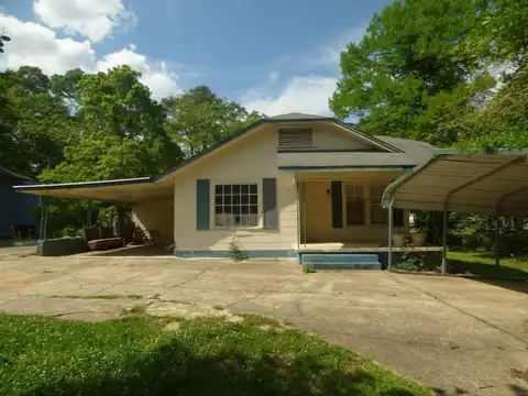 710 Beech Street, Mccomb, MS 39648