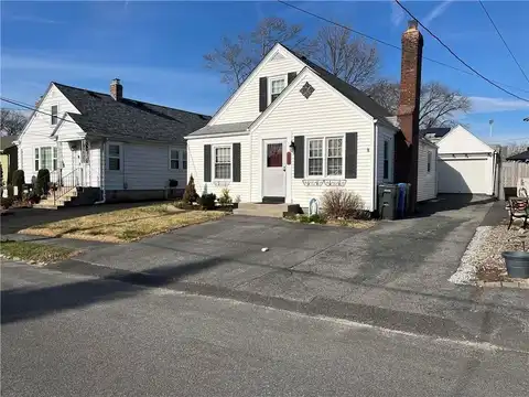 74 Leslie Street, Cranston, RI 02910