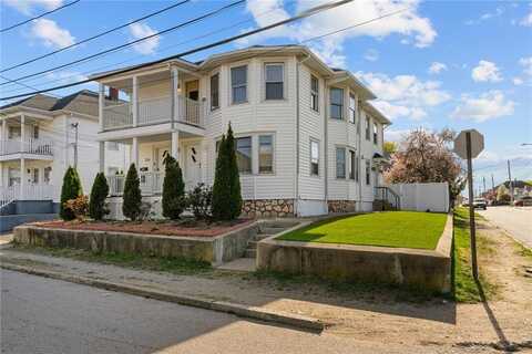 214 Kenyon Avenue, Pawtucket, RI 02861